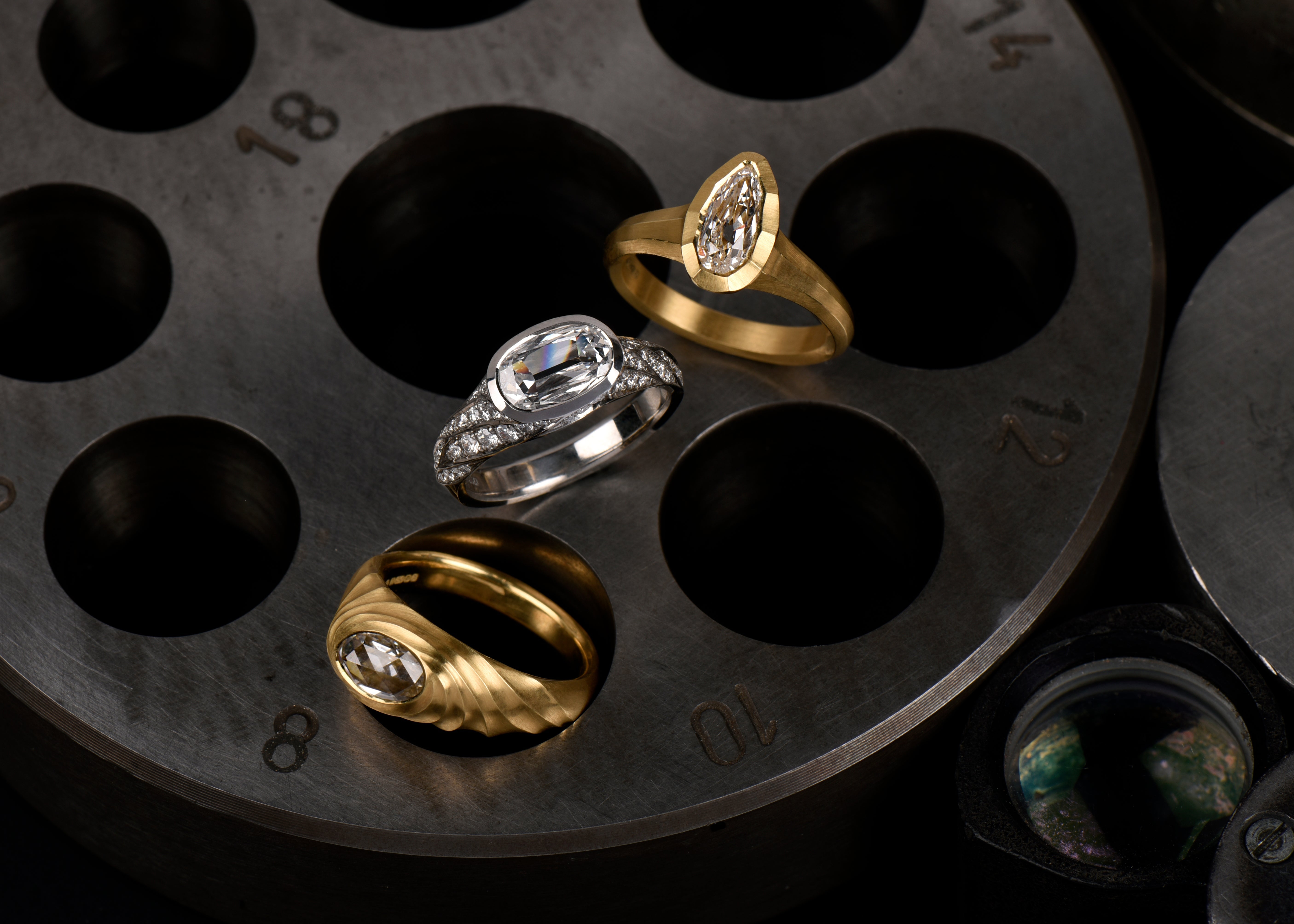 Arris rose gold and mint green tourmaline ring