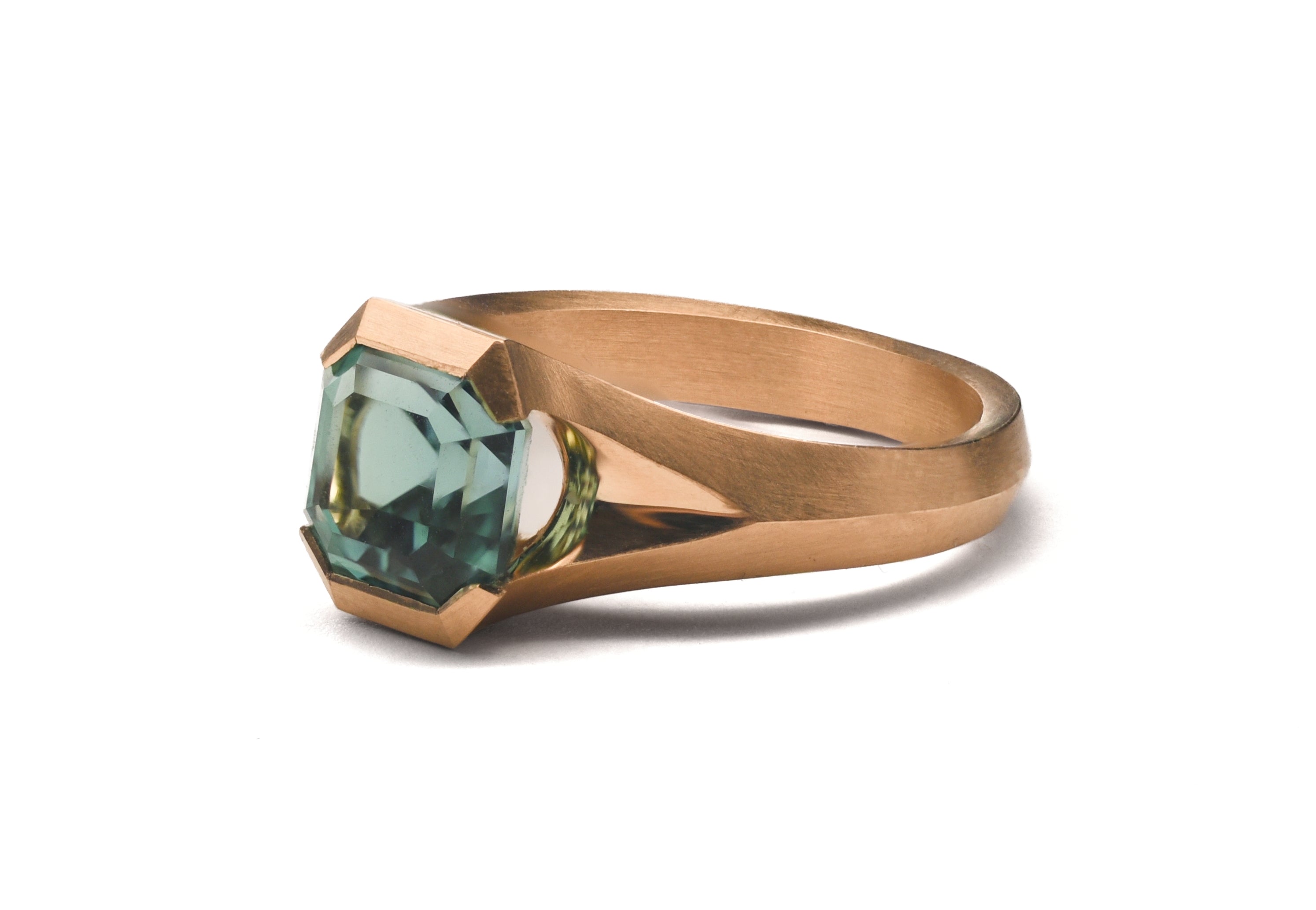 18ct Rose Gold Mint Tourmaline Arris Ring