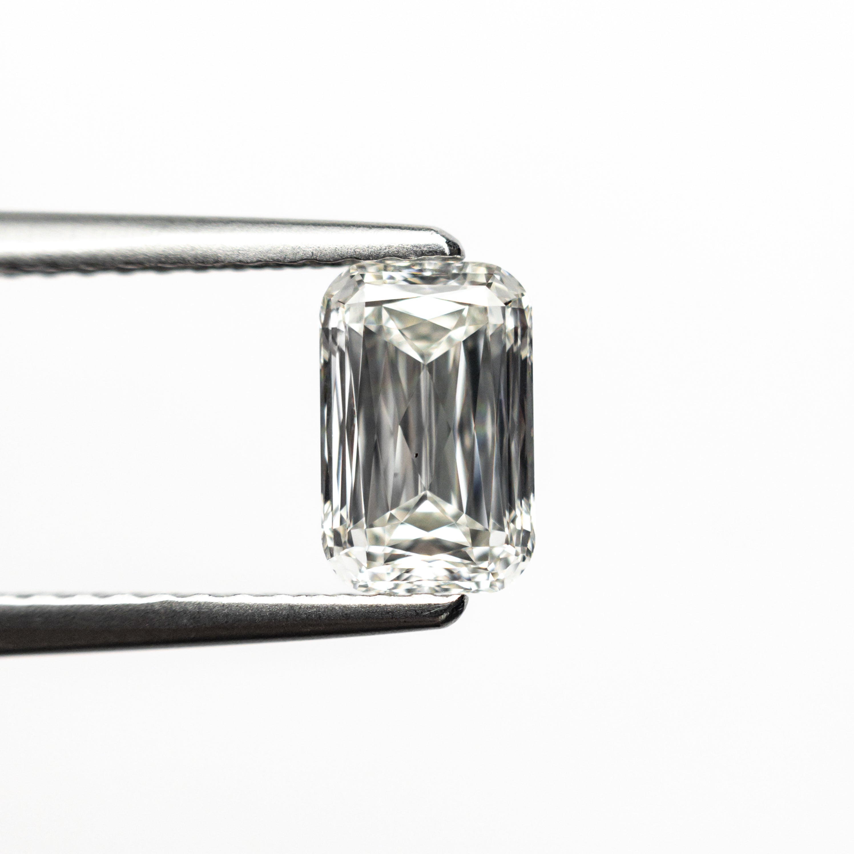 1.01ct 7.16x4.58x3.12mm GIA VS2 J Round Corner Rectangle Brilliant 26173-01