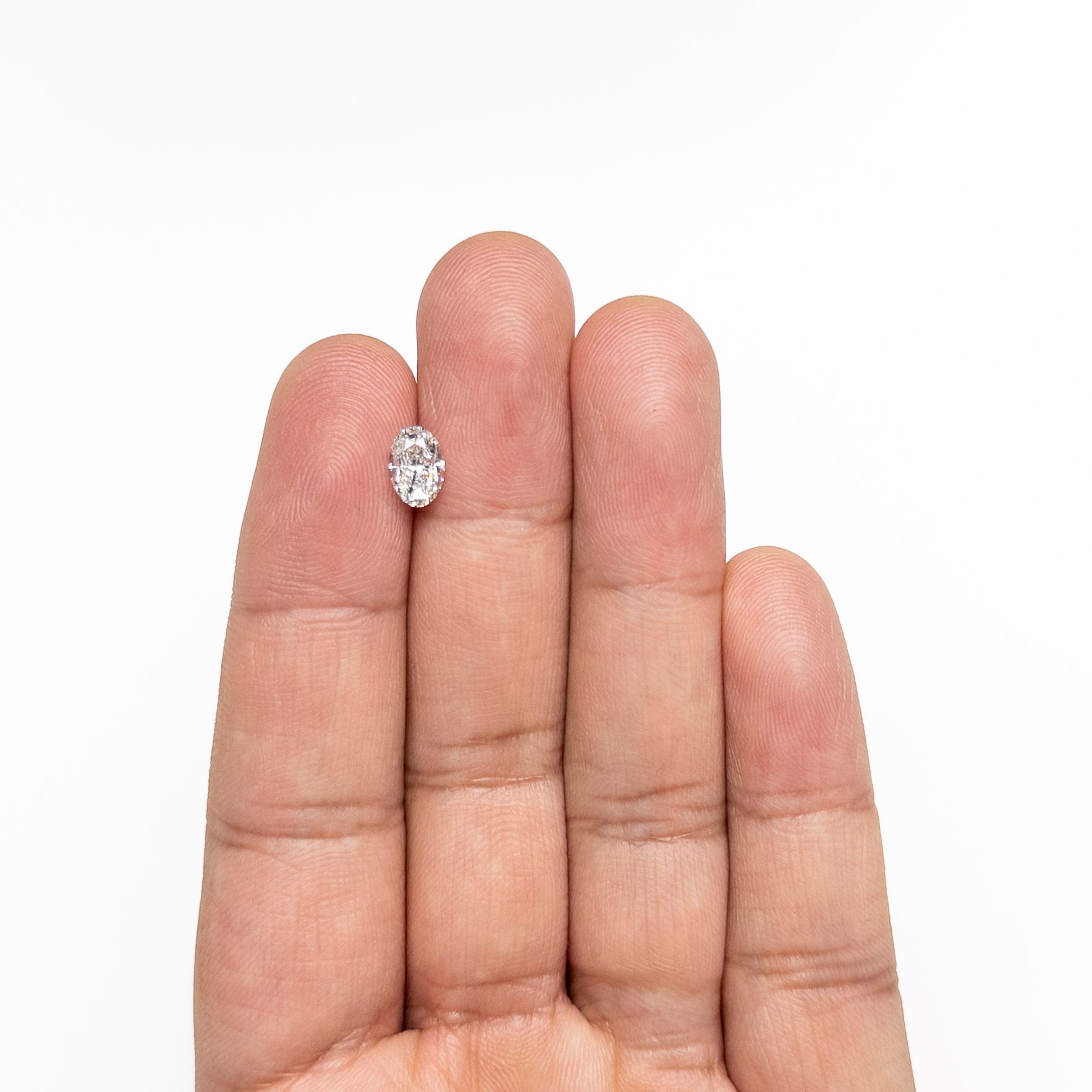 1.00ct 7.57x5.22x3.72mm Oval Brilliant 26783-16