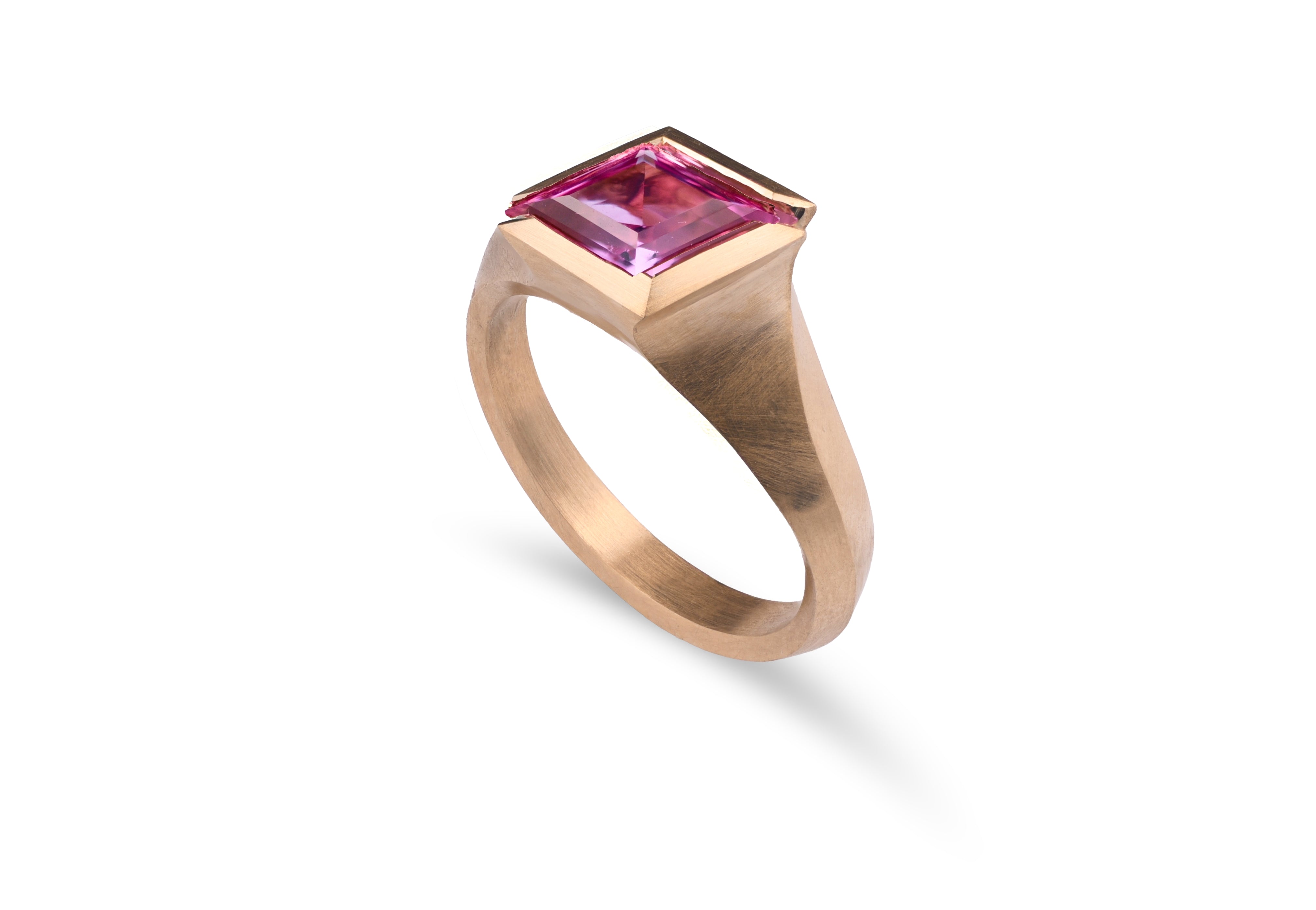 18ct Rose Gold Pink Sapphire Kite Aegis Ring