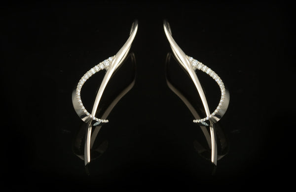 White gold and diamond earrings