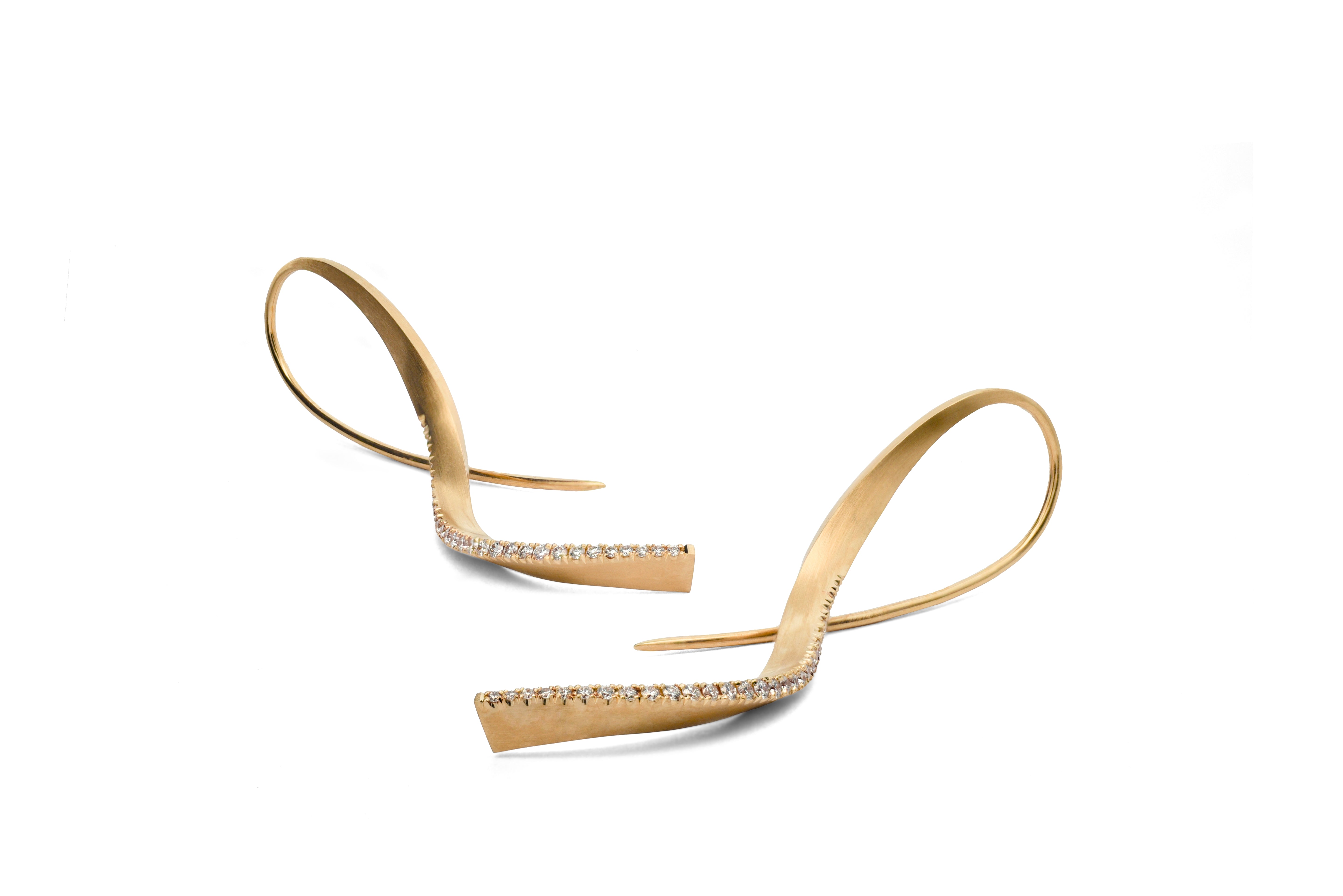 18ct Yellow Gold Forged Ribbon Diamond Drop Earrings