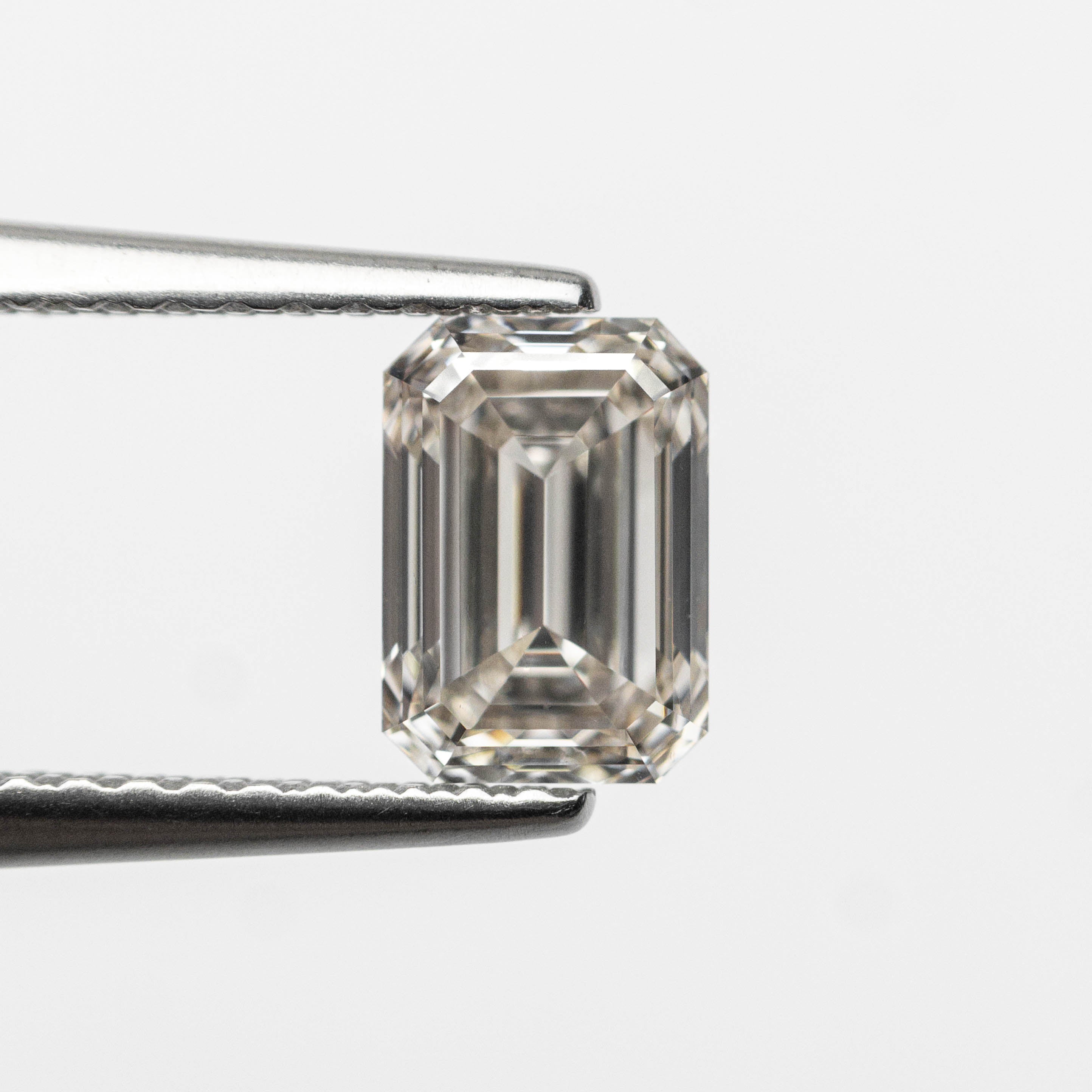 1.07ct 6.64x4.64x3.28mm VS1 L Cut Corner Rectangle Step Cut 27376-14