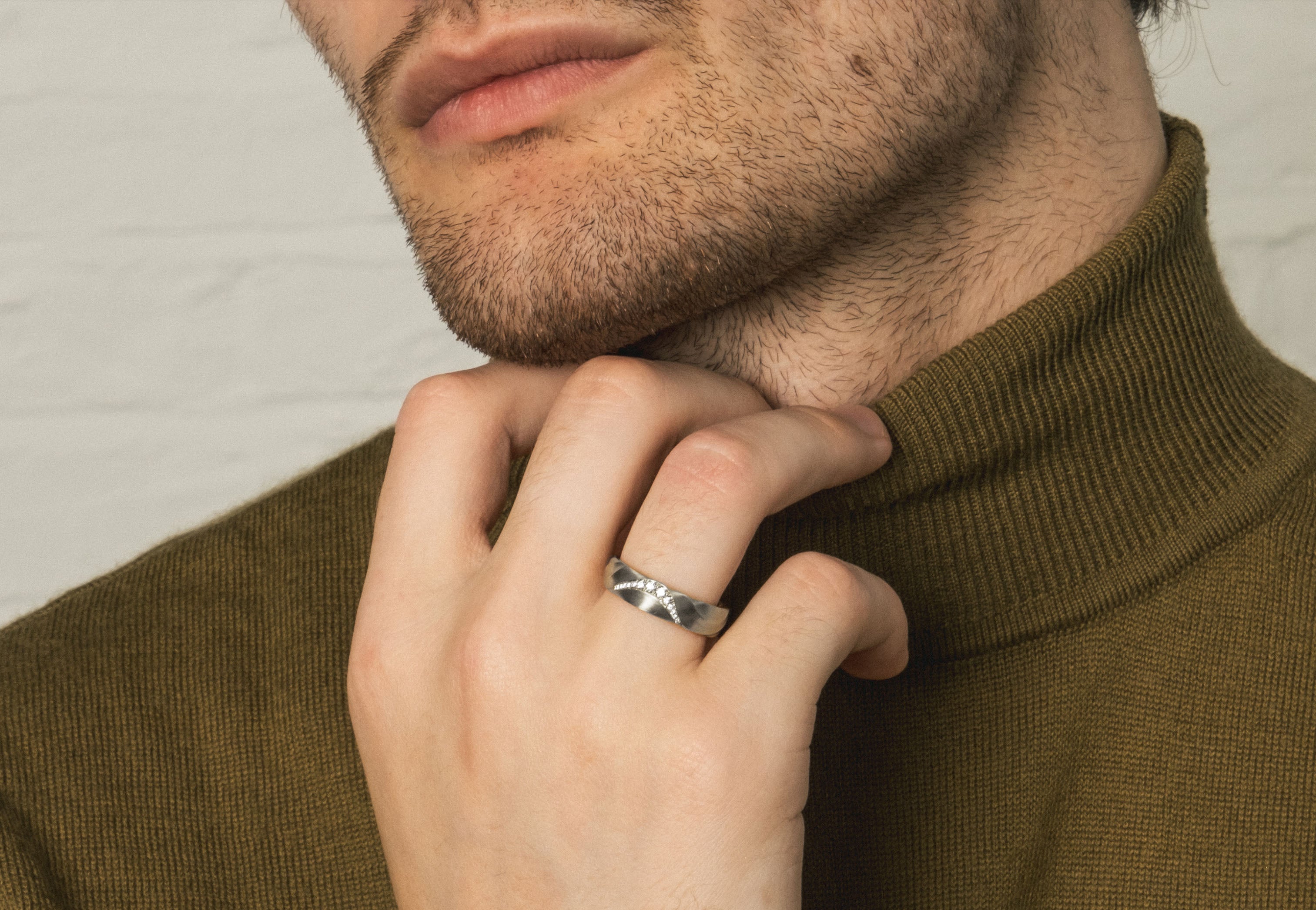 Platinum Diamond Set Aeolian II Band Ring