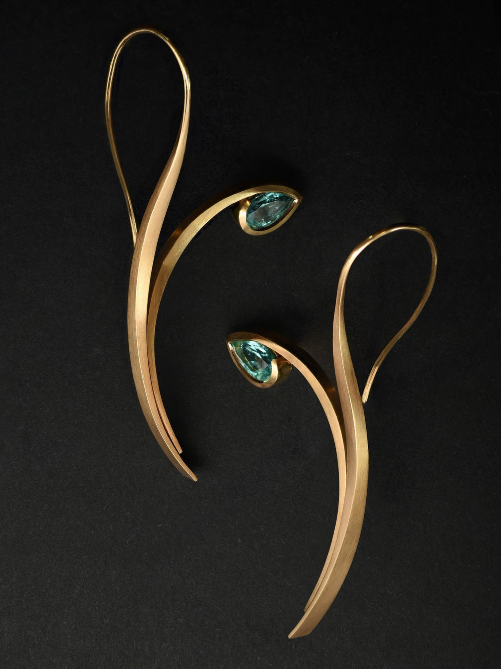 18ct gold pear-shaped Paraiba tourmaline drop earrings