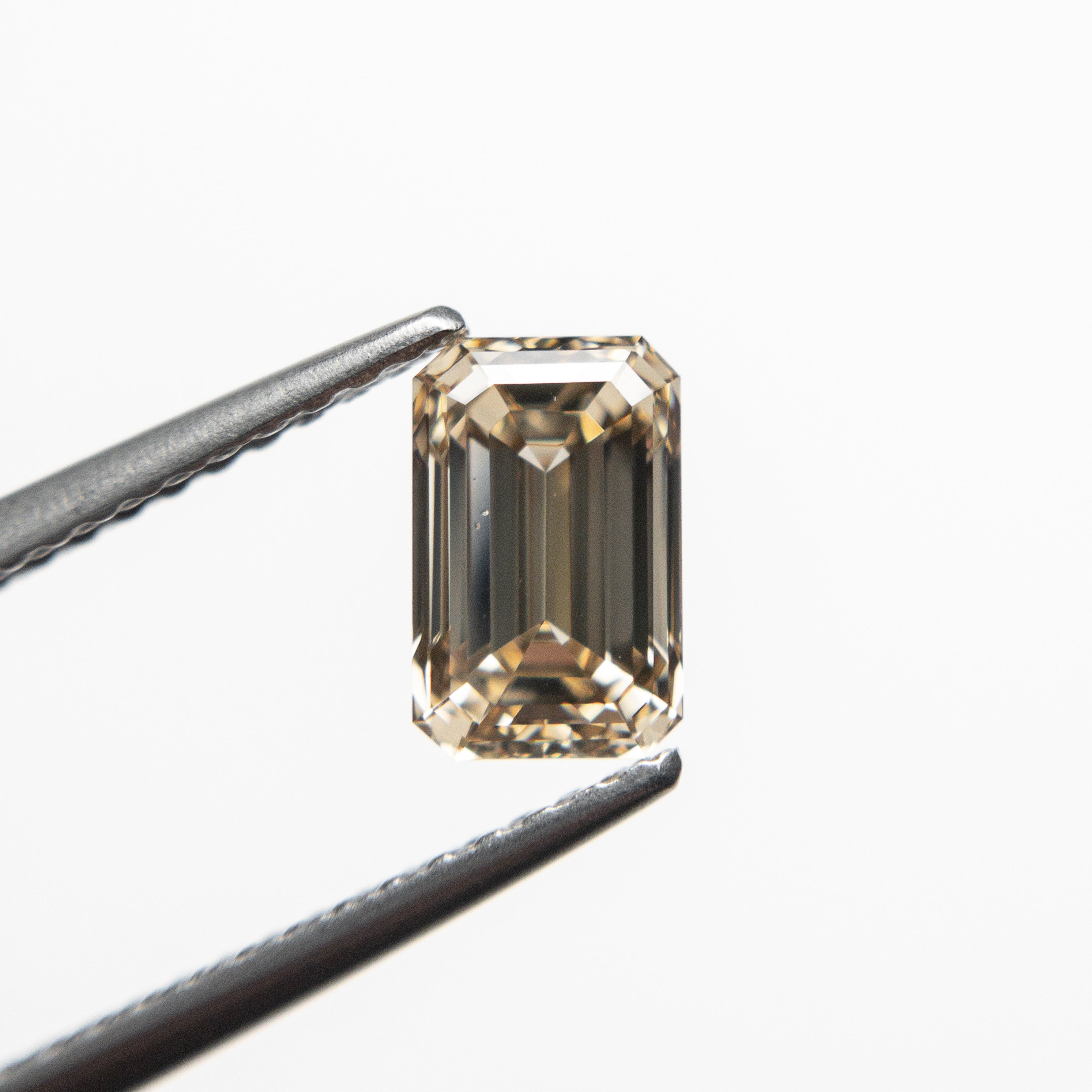 1.00ct 6.88x4.40x3.28mm Cut Corner Rectangle Step Cut 19580-01