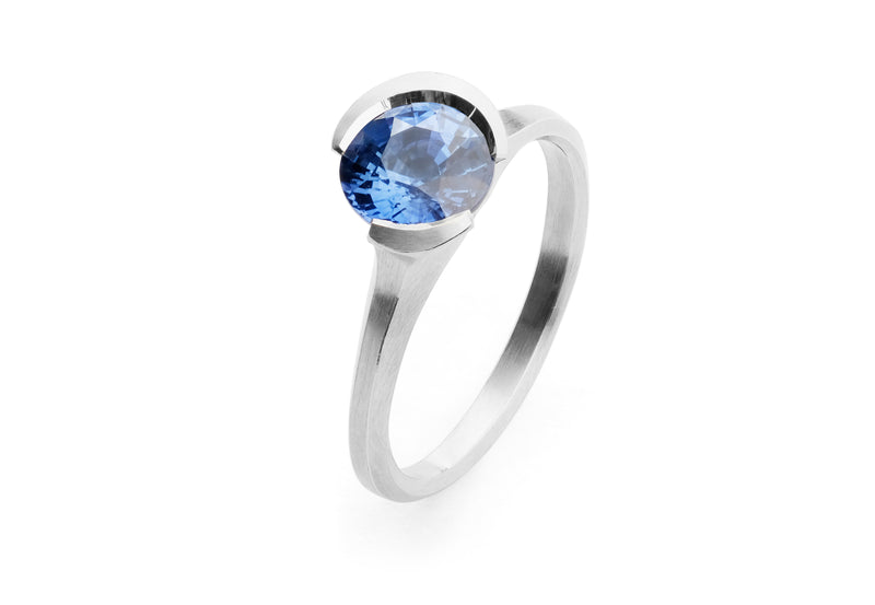 Arris carved platinum and sapphire ring-McCaul